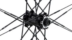 Crankbrothers Iodine 3 Disc 6-Loch 29" Boost Laufradsatz -Hochleistungsfahrrad 319814