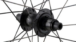 ZIPP 303 Firecrest® Carbon Tubeless Disc Center Lock Laufradsatz -Hochleistungsfahrrad 340769
