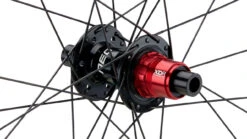 Notubes ZTR Grail MK3 Disc Center Lock 28" Laufradsatz -Hochleistungsfahrrad 388741
