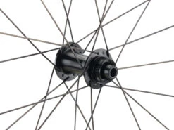 ZIPP 303 S Carbon Tubeless Disc Center Lock Laufradsatz -Hochleistungsfahrrad 475250